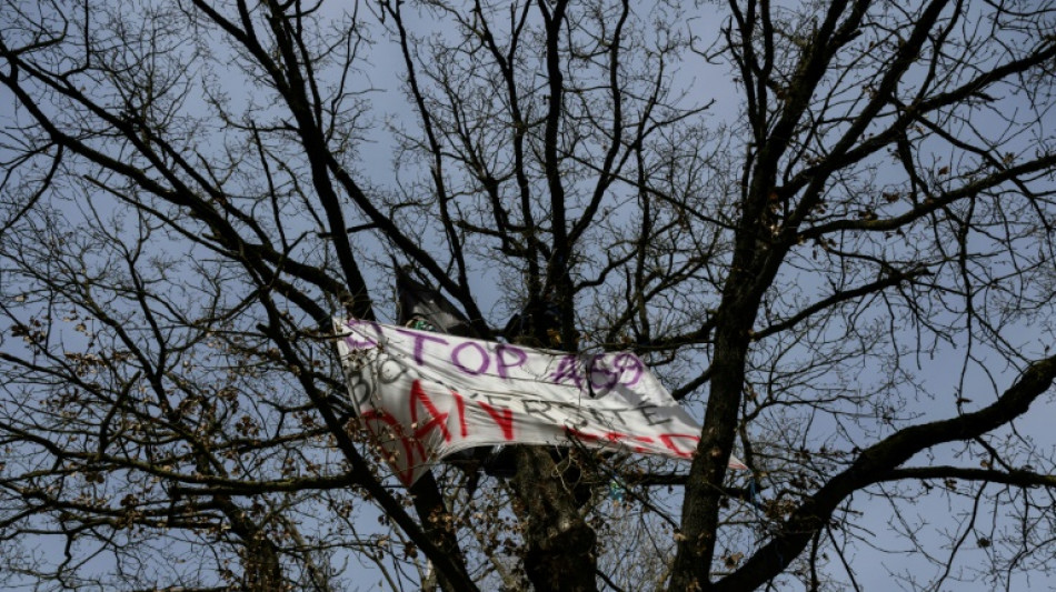 Pro et anti-A69 retiennent leur souffle avant une d&eacute;cision-cl&eacute; imminente