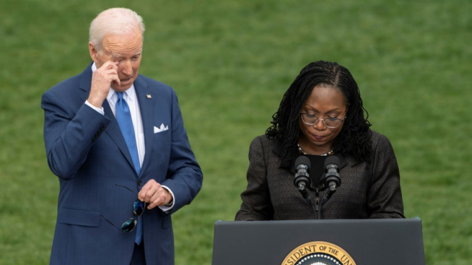 "Nous l'avons fait!": le cri du c&oelig;ur de Ketanji Brown Jackson, premi&egrave;re femme noire &agrave; la Cour supr&ecirc;me