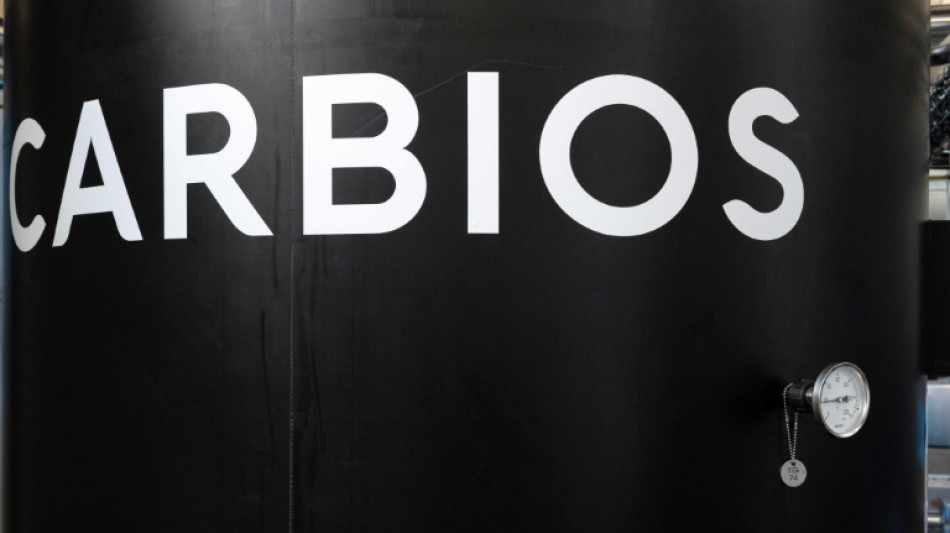 Una empresa francesa presenta m&aacute;quina para reciclar fibras de poli&eacute;ster y reducir los desechos textiles