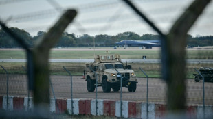 Liberados bajo fianza los cinco detenidos por plan de ataque contra una base militar brit&aacute;nica