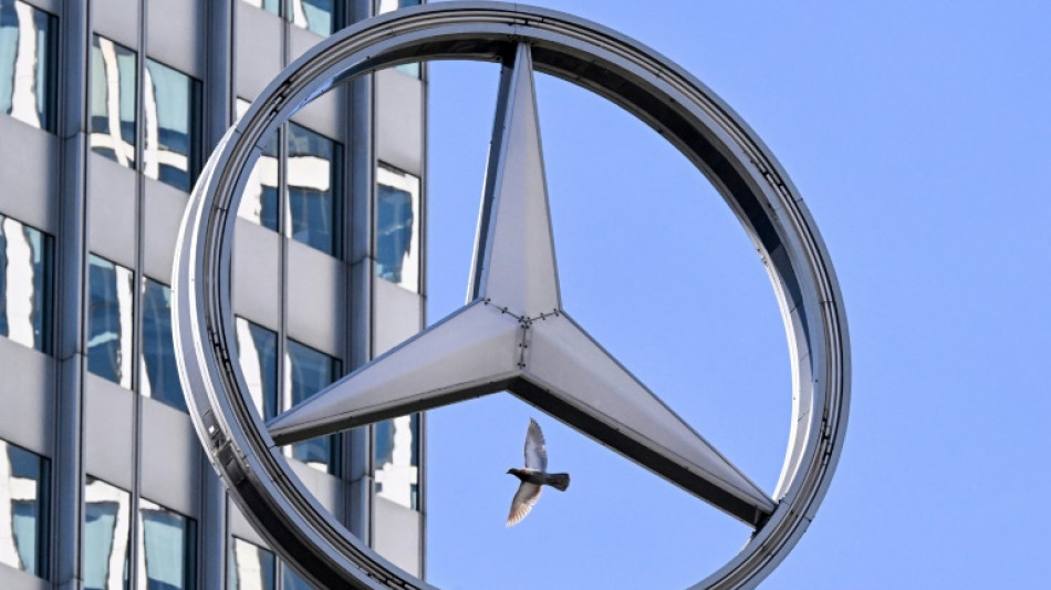 Mercedes reporta una fuerte ca&iacute;da de beneficios en el 1T y advierte sobre los aranceles