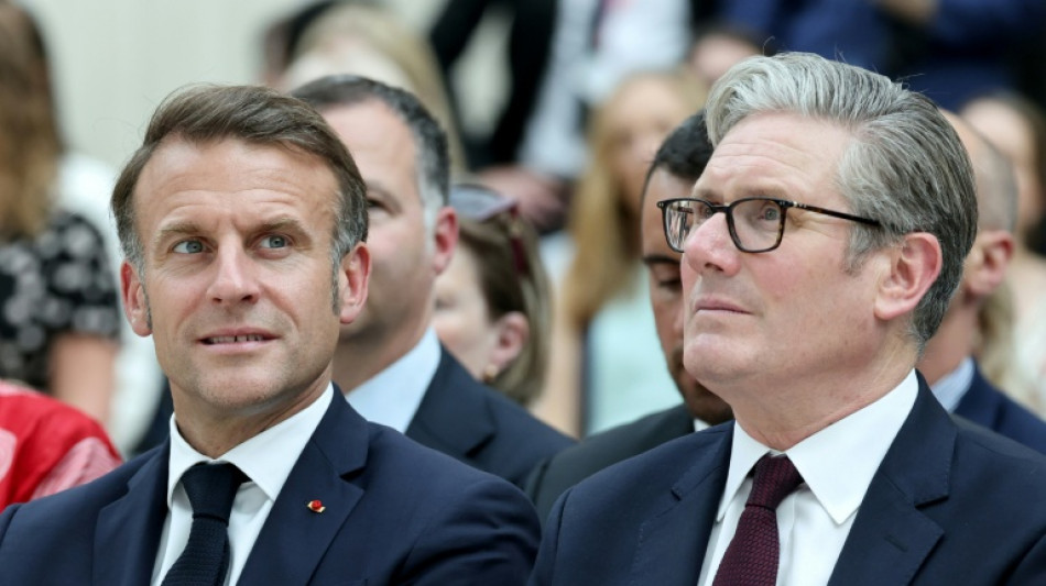 Reino Unido e França vão assinar declaração que permite dissuasão nuclear 'coordenada'