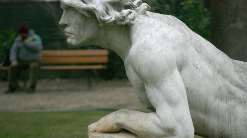 Schizophr&eacute;nie: un programme pour aider les familles &agrave; g&eacute;rer ce "tsunami"