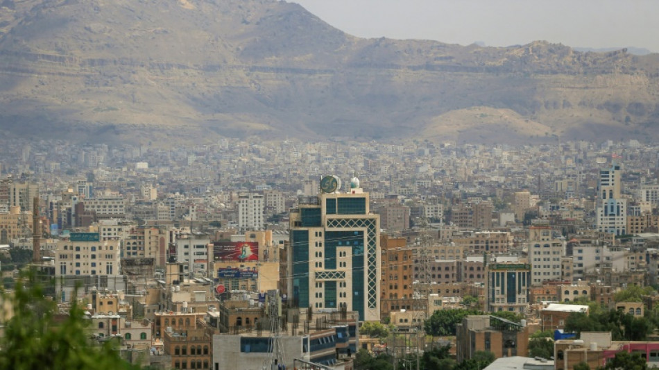 Fortes explosions entendues dans la capitale y&eacute;m&eacute;nite, aux mains des combattants Houthis