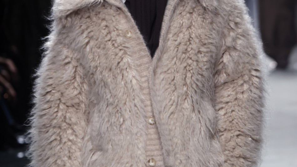 Dolce e Gabbana, sfila una galleria di ritratti al maschile