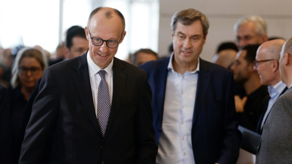 CDU entscheidet &uuml;ber Koalitionsvertrag - Merz und S&ouml;der geben Minister bekannt