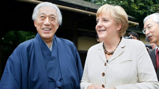 Morre aos 102 anos o grande mestre do ch&aacute; japon&ecirc;s Sen Genshitsu