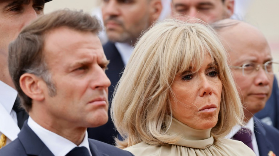 "Die Hand des Kreml?" - Moskau macht sich &uuml;ber Macron-Video lustig