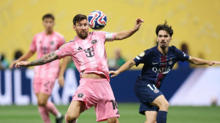 Keine Chance f&uuml;r Messi: Starkes PSG im Viertelfinale