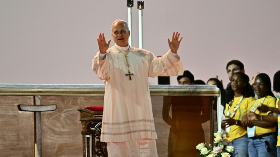 Milhares de jovens se reúnem em Roma para vigília com o papa