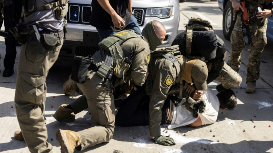 Suprema Corte dos EUA volta a autorizar opera&ccedil;&otilde;es migrat&oacute;rias em Los Angeles