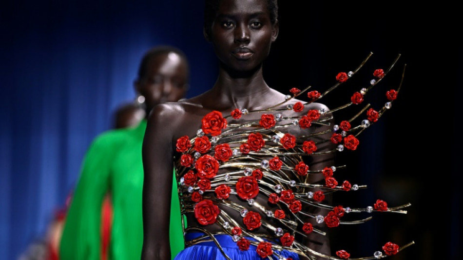 Discr&eacute;tion et trublions: cinq choses &agrave; retenir de la Paris Fashion week