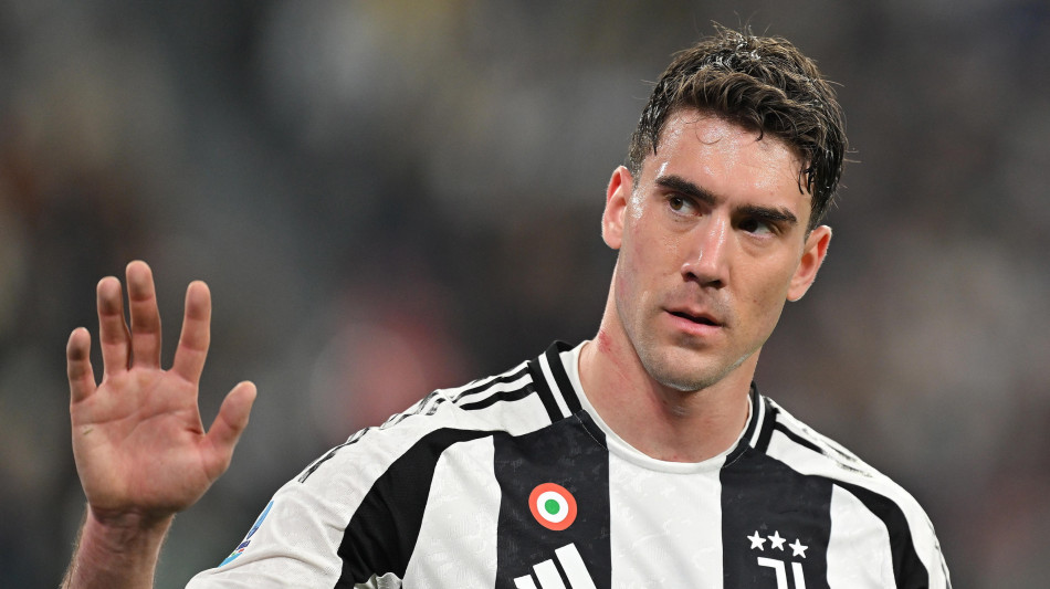 Calcio: Juve; esami per Vlahovic dopo l'infortunio a Parma