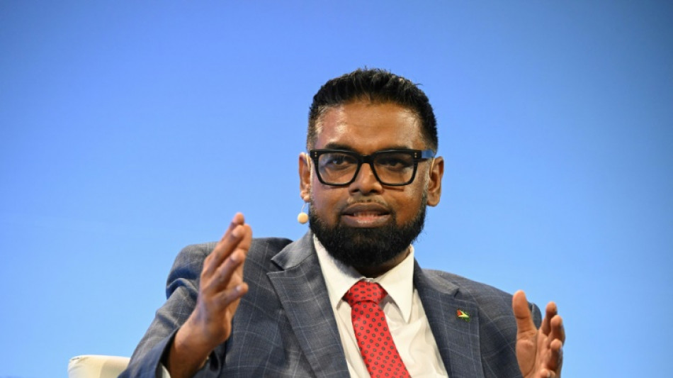 Guiana pede 'paz' com Venezuela e respeito &agrave; decis&atilde;o sobre zona petrol&iacute;fera em disputa