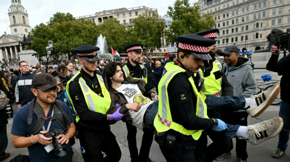 Reino Unido refuerza poderes policiales para restringir protestas