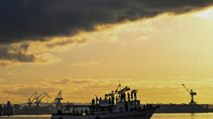 Una flotilla de ayuda humanitaria llega a Cuba, sumida en la crisis 