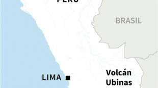 El volc&aacute;n Ubinas de Per&uacute; aumenta su actividad con explosiones y la emisi&oacute;n de ceniza  