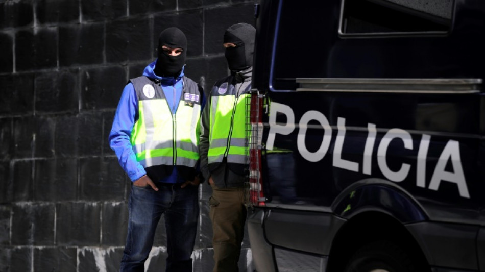 Detienen en Espa&ntilde;a a banda de exmilitares que robaban en viviendas