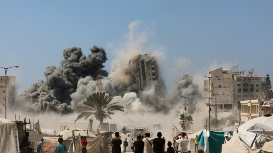 Israel destruye edificio en Gaza y Ham&aacute;s publica videos de rehenes en el d&iacute;a 700 de la guerra