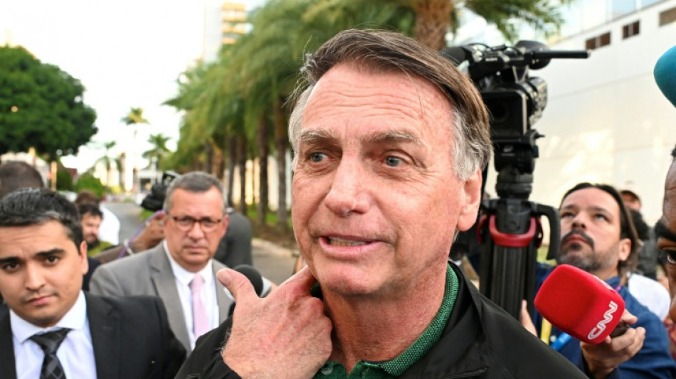Polic&iacute;a interroga a Bolsonaro en caso contra hijo, en v&iacute;speras de declarar por golpismo