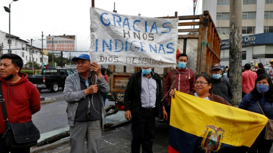 Ind&iacute;genas de Ecuador suspenden protestas tras acuerdo con el gobierno