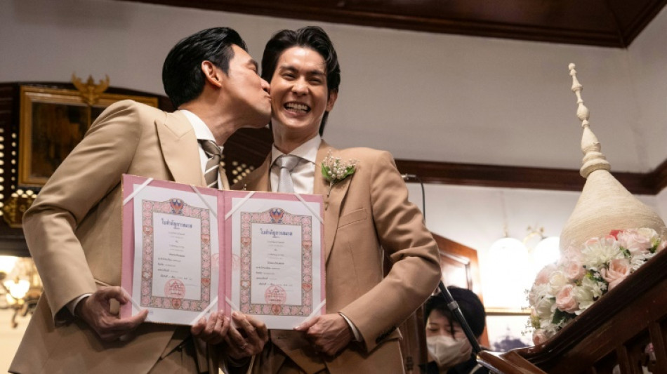 Pionni&egrave;re en Asie du Sud-Est, la Tha&iuml;lande c&eacute;l&egrave;bre ses premiers mariages LGBT+