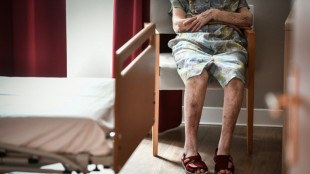 Le grand &acirc;ge, victime chronique du manque d'argent et de mobilisation