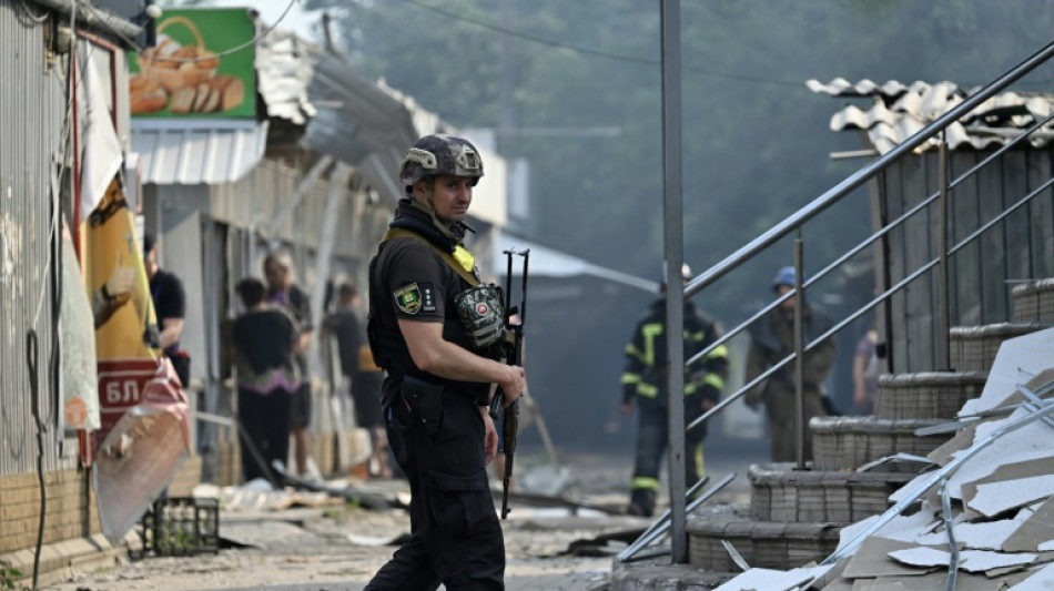 Rusia recrudece los bombardeos en el este de Ucrania y avanza en conquista del Donb&aacute;s