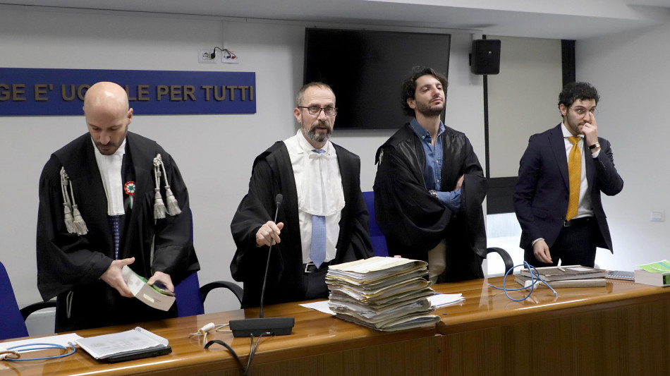 'Pm non descrivono reato, non c'&egrave; la riorganizzazione del partito fascista'