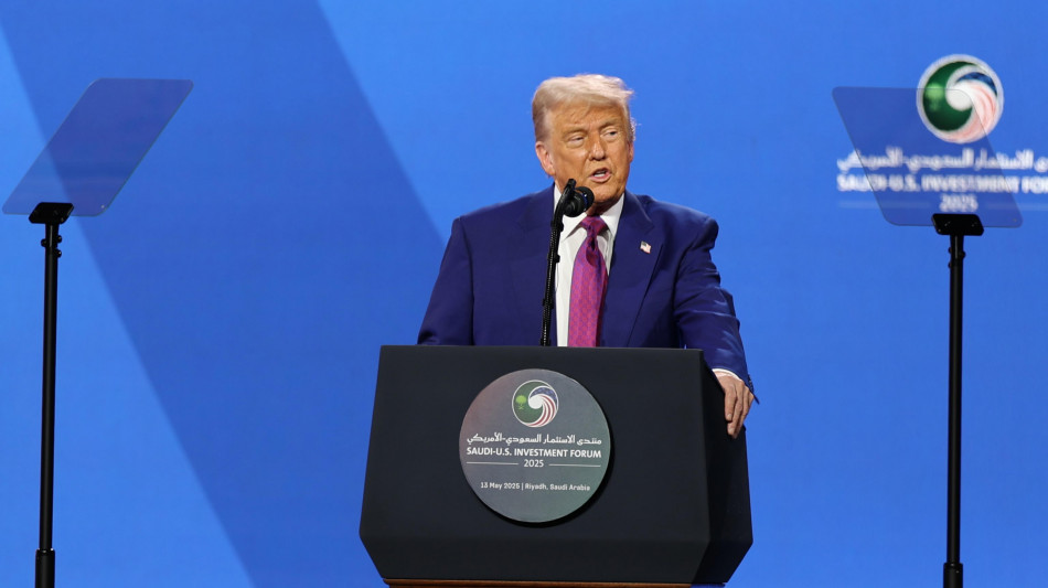 Trump, tutti dobbiamo sperare nel nuovo governo siriano