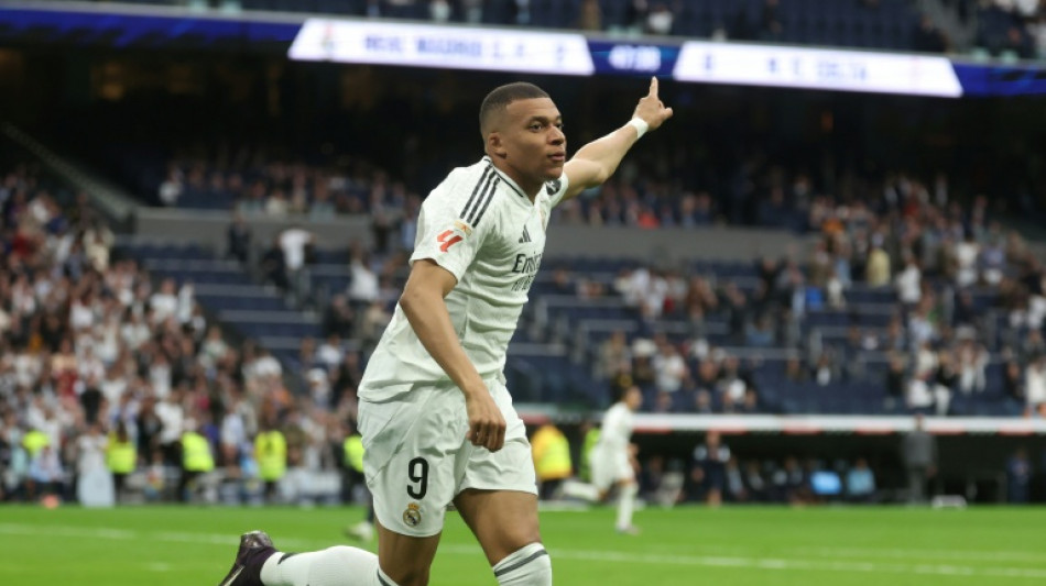 Real Madrid sofre mas vence Celta (3-2) com 2 de Mbapp&eacute; e segue ritmo do l&iacute;der Bar&ccedil;a