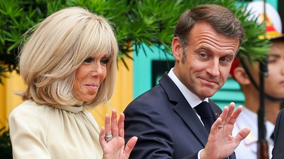Macron desmiente la viral "pelea" con su mujer: "Est&aacute;bamos bromeando"