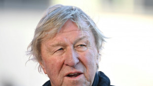Hrubesch l&auml;sst T-Frage offen: "Qual der Wahl"