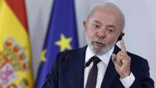 Lula alerta que, quando democracia retrocede, 'acontece um Hitler'