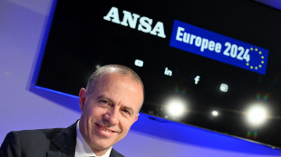 Stretta Lega su maternit&agrave; surrogata, carcere fino a 10 anni