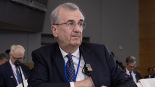 Governatore della Banca di Francia Villeroy lascia l'incarico a giugno