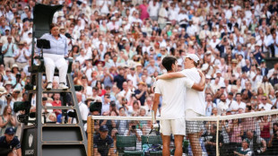 Sinner vence Alcaraz e conquista seu primeiro t&iacute;tulo em Wimbledon