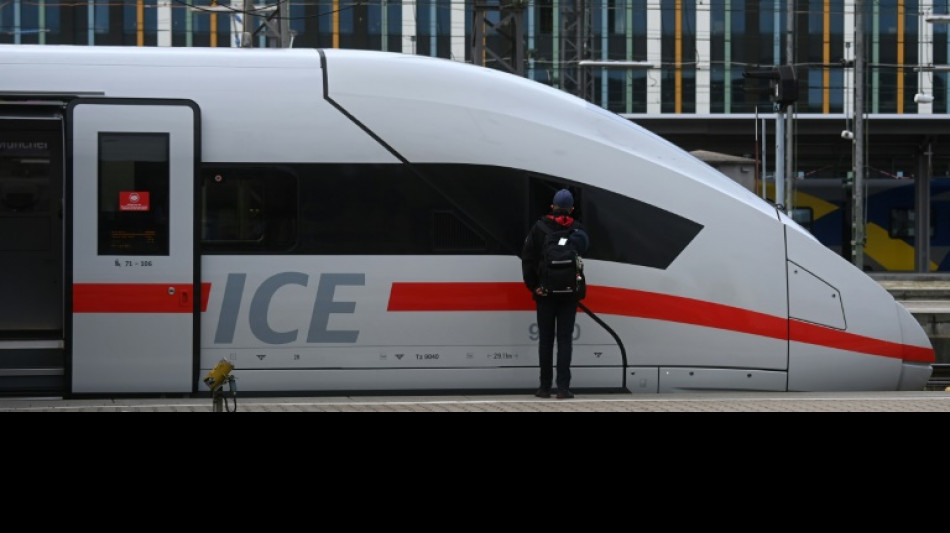 Bahn und GDL wollen in angespannter Atmosph&auml;re Tarifgespr&auml;che fortsetzen