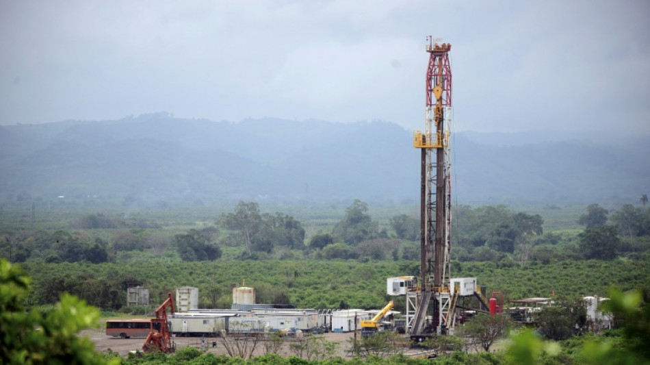 Explora&ccedil;&atilde;o de g&aacute;s natural com 'fracking' preocupa camponeses no M&eacute;xico