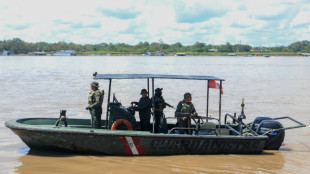 Petro considera 'ilegal' detenção de topógrafos colombianos no Peru