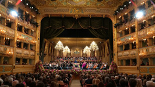 Anche il direttore del concerto alla Fenice indossa la spilla 'di protesta'