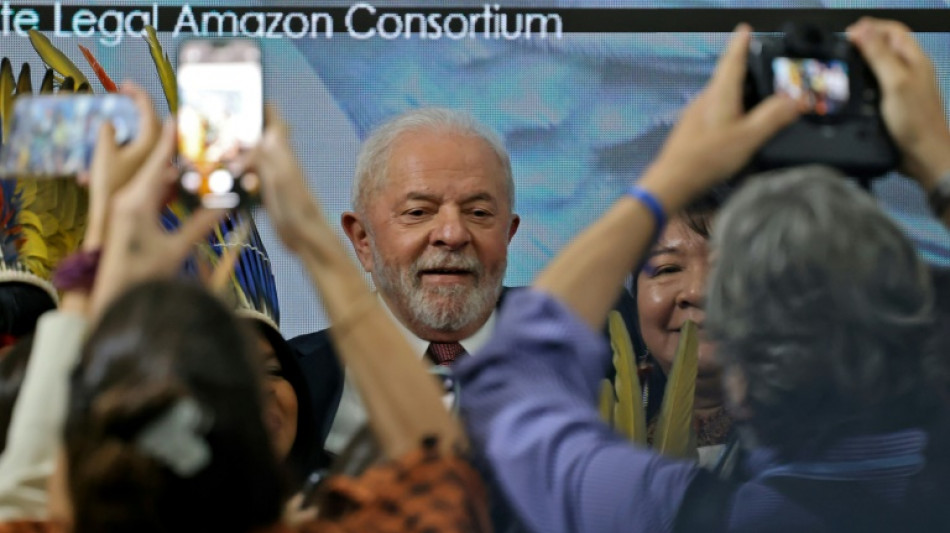 Selfies et hourrahs: Lula accueilli en h&eacute;ros &agrave; la COP27