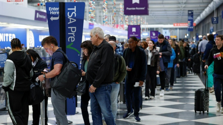 More than 1,000 flights cut in US shutdown fallout