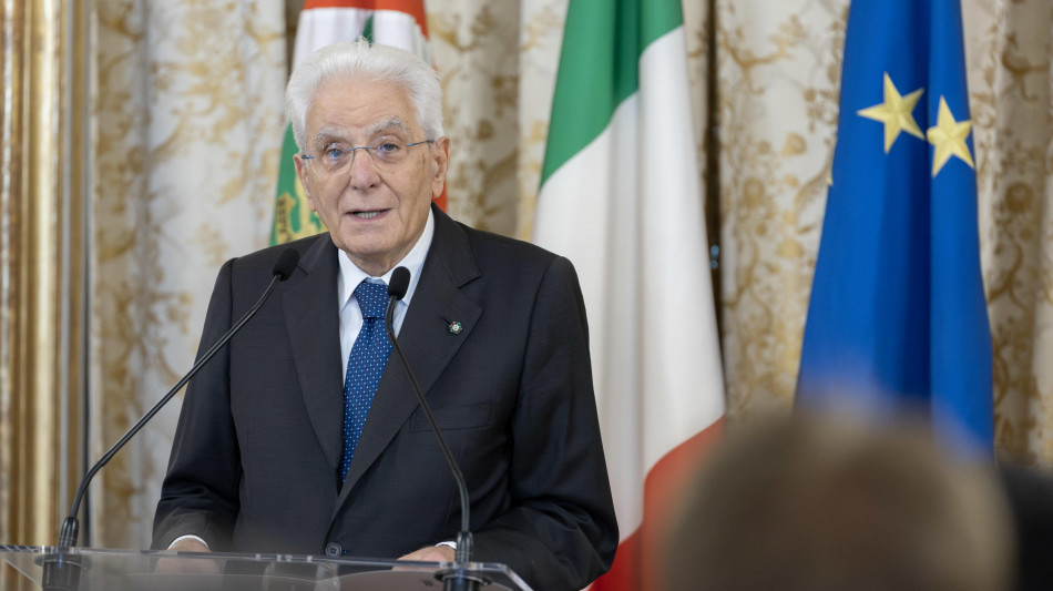 Mattarella, neo-protezionismo incide su mercati e economia