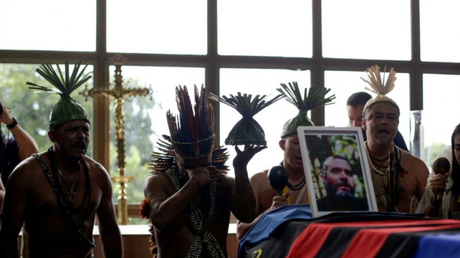 Funeral con rituales ind&iacute;genas para el experto asesinado en la Amazon&iacute;a brasile&ntilde;a