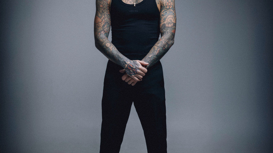 I 'Battiti per l'accoglienza' di Fedez al Sanza Festival