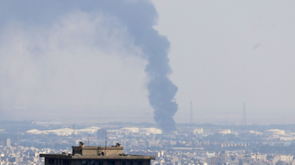 Konflikt zwischen Israel und Iran: Weitere Angriffe und Drohung der USA