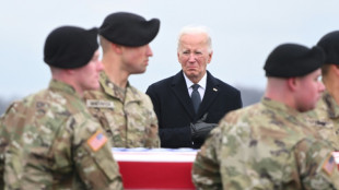 Retour des d&eacute;pouilles de soldats am&eacute;ricains tu&eacute;s en Jordanie, en pr&eacute;sence de Biden