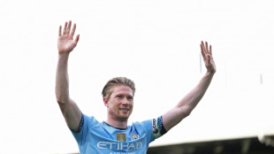 Napoli anuncia contrata&ccedil;&atilde;o de Kevin De Bruyne