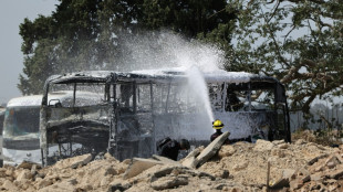 Israel e Irã prosseguem com ataques; Trump quer 'rendição incondicional' de Teerã